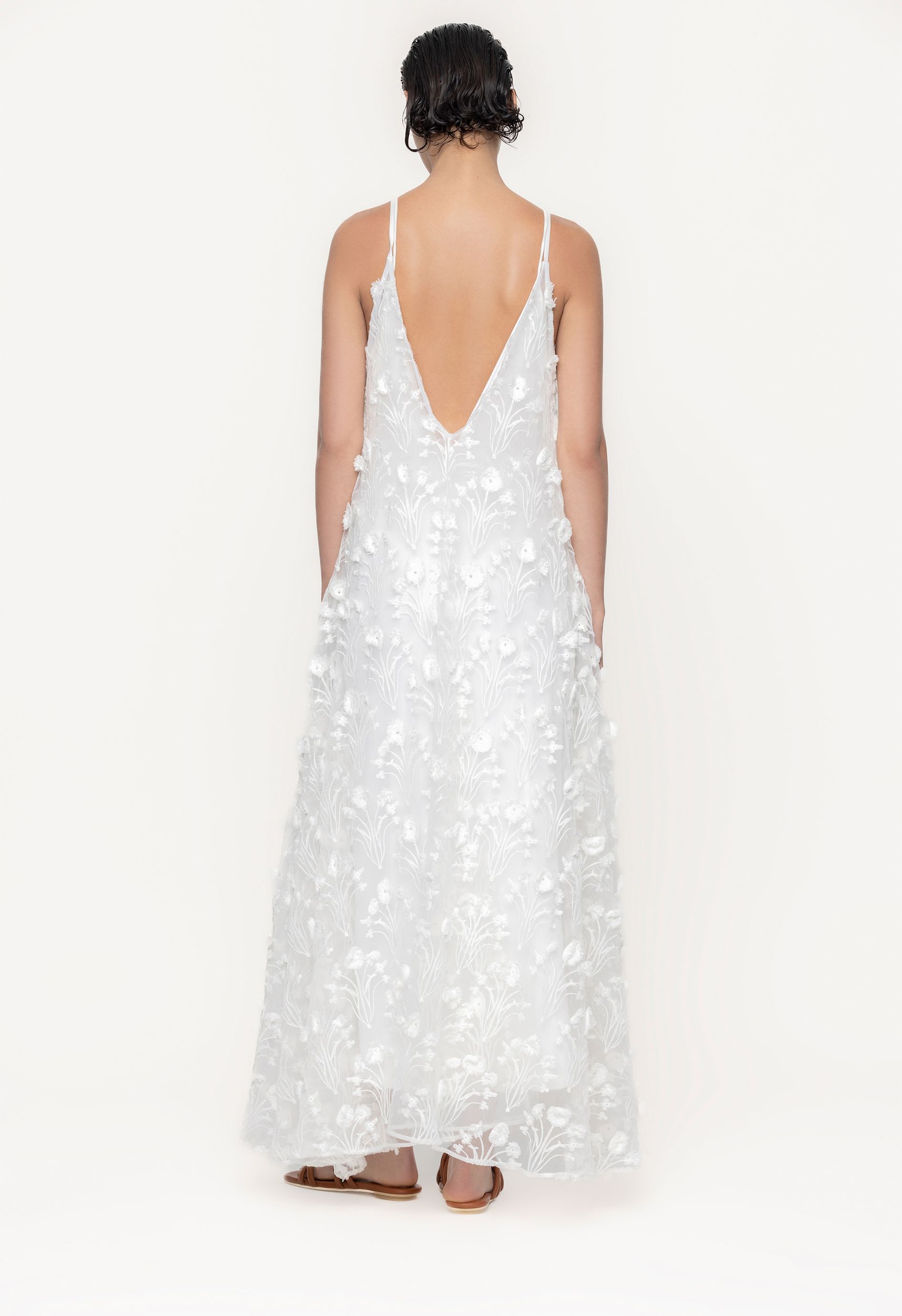 Hierbaluisa-Diente-de-Leon-Organza-Maxi-Dress